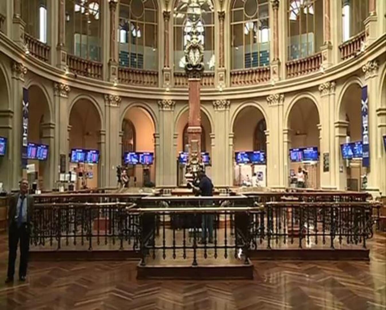 El Ibex sufre la segunda mayor caída del año y la prima se dispara hasta los 517 puntos