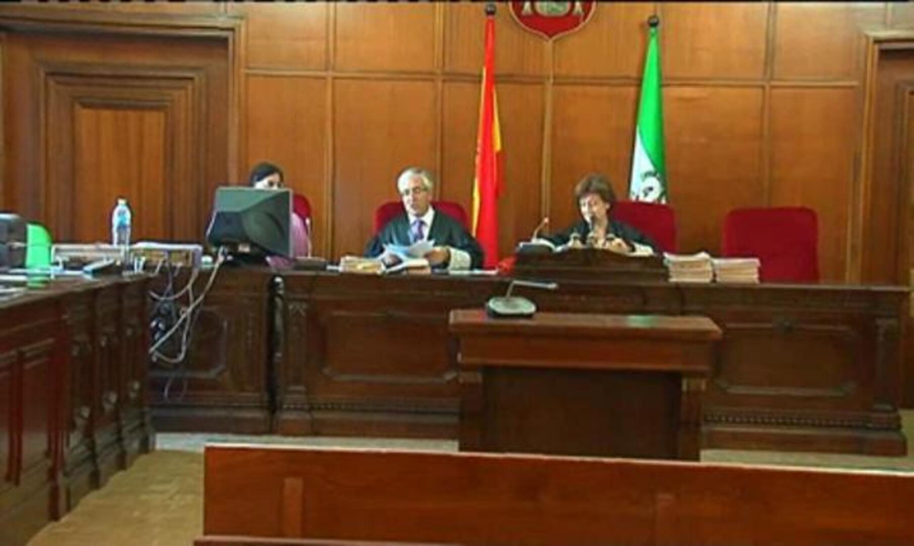 Gallardón propone bodas (y divorcios) ante notario