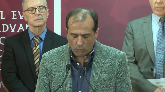 ETA organiza una cumbre para escenificar su disolución