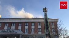 Extinguido sin heridos un incendio en la cubierta de un hotel de Boadilla