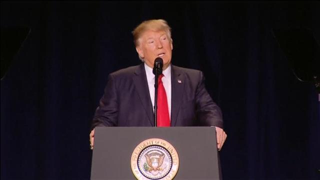 Vídeo: Trump, convencido de ser el hombre que va a arreglar los problemas del mundo