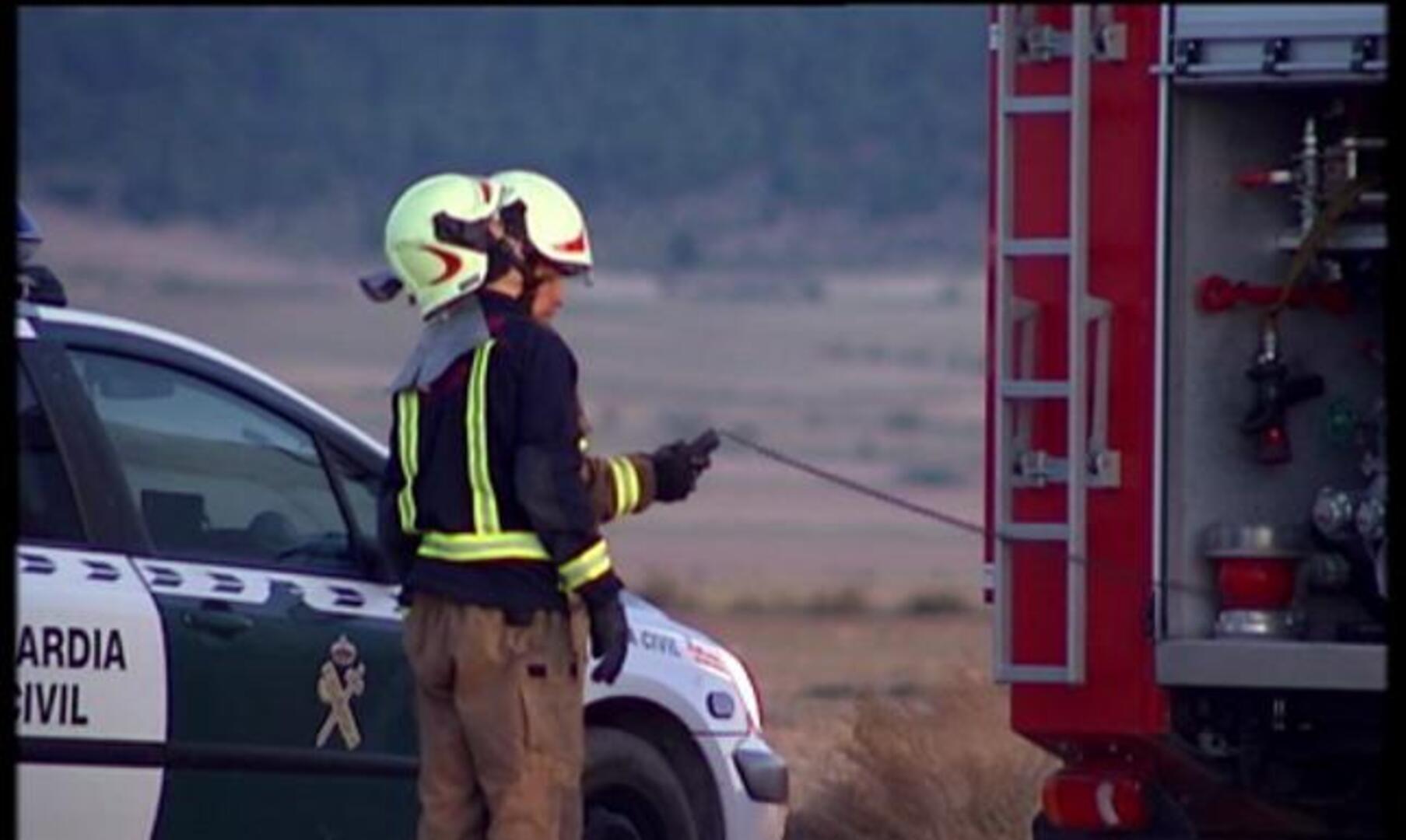 Mueren dos personas tras estrellarse un ultraligero en Granada