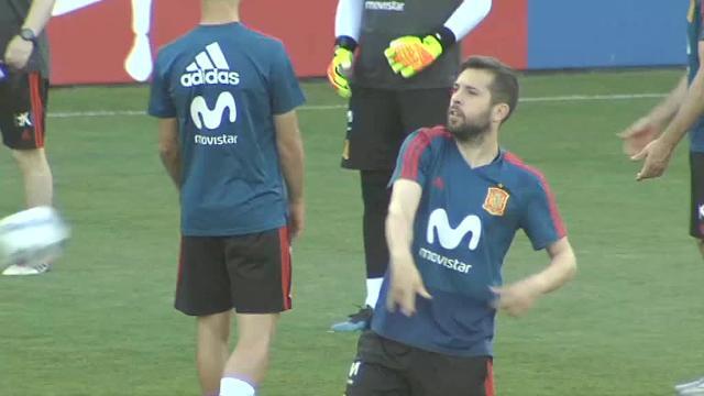 Buen ambiente e intensidad: España se prepara para su &#039;final&#039; con Rusia