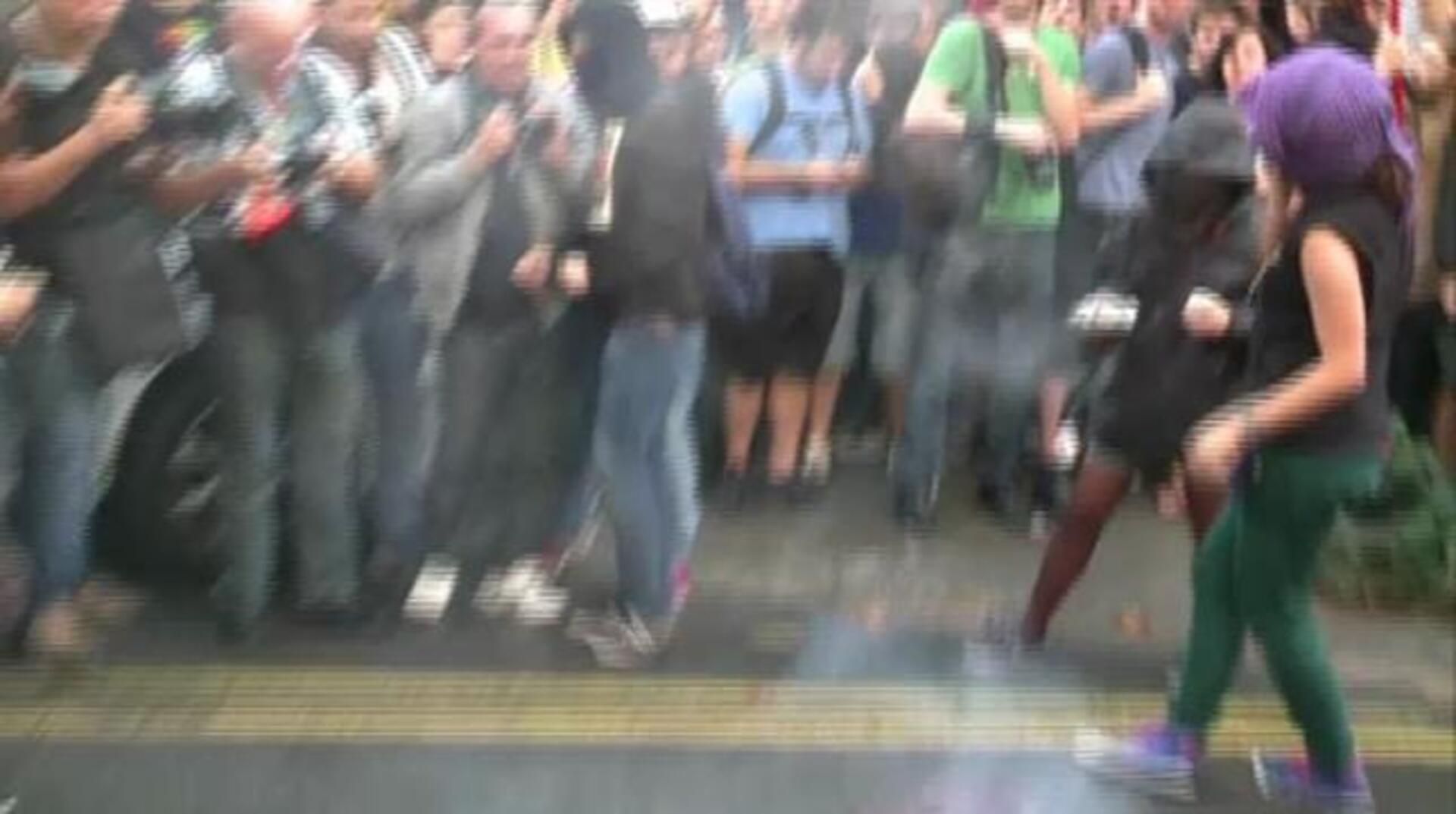 Estudiantes catalanes causan destrozos en la sede de la Universidad de Barcelona