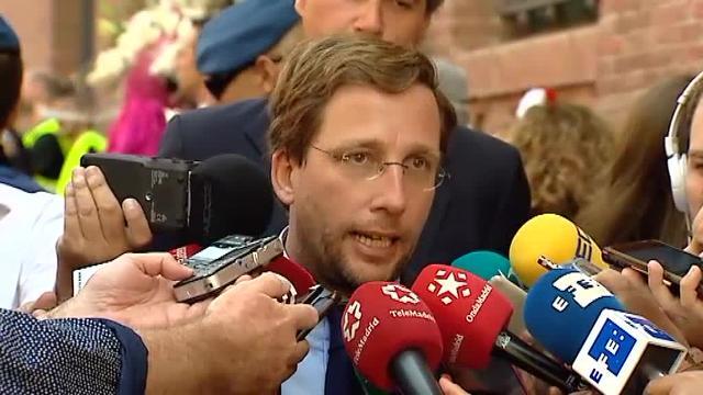 El PP madrileño pide a Carmena que deje de &quot;perseguir a la Policía Municipal&quot; y acabe con la venta ambulante ilegal