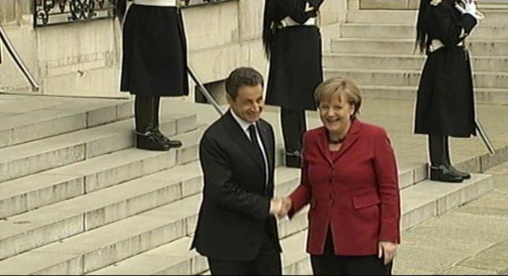 Sarkozy: «Es nuestro deber actuar contra la mortal locura del régimen de Gadafi»