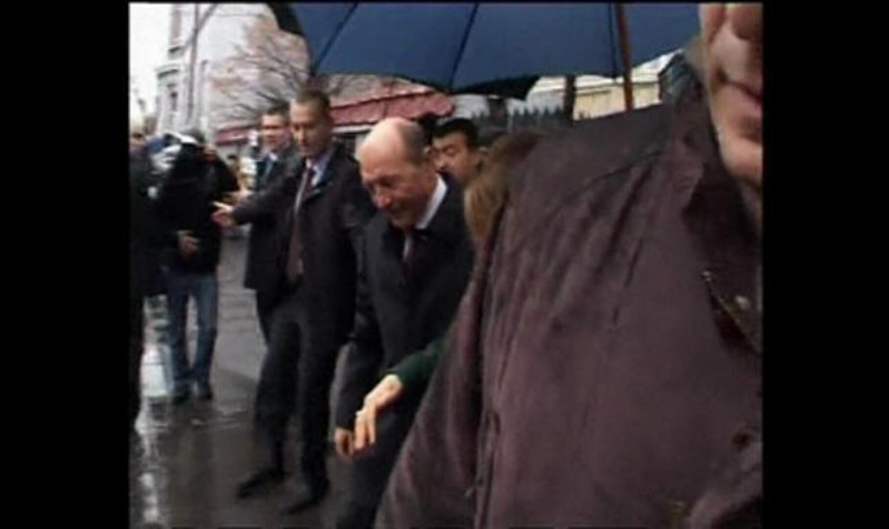 Las elecciones legislativas de hoy amenazan con prolongar la lucha de poder en Rumanía