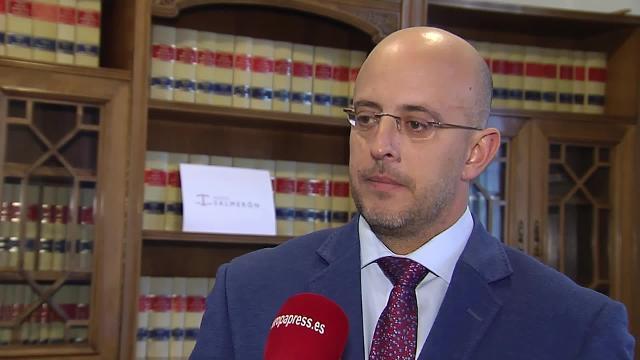 Vídeo: Acuerdo «pionero» con entidad sobre gastos hipoteca