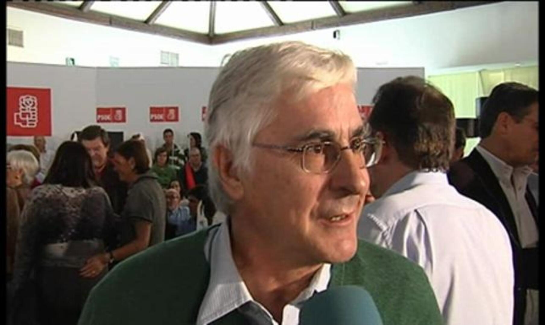 Marín, Zerolo y Pajín, entre los dirigentes que arropan a Chacón en su presentación