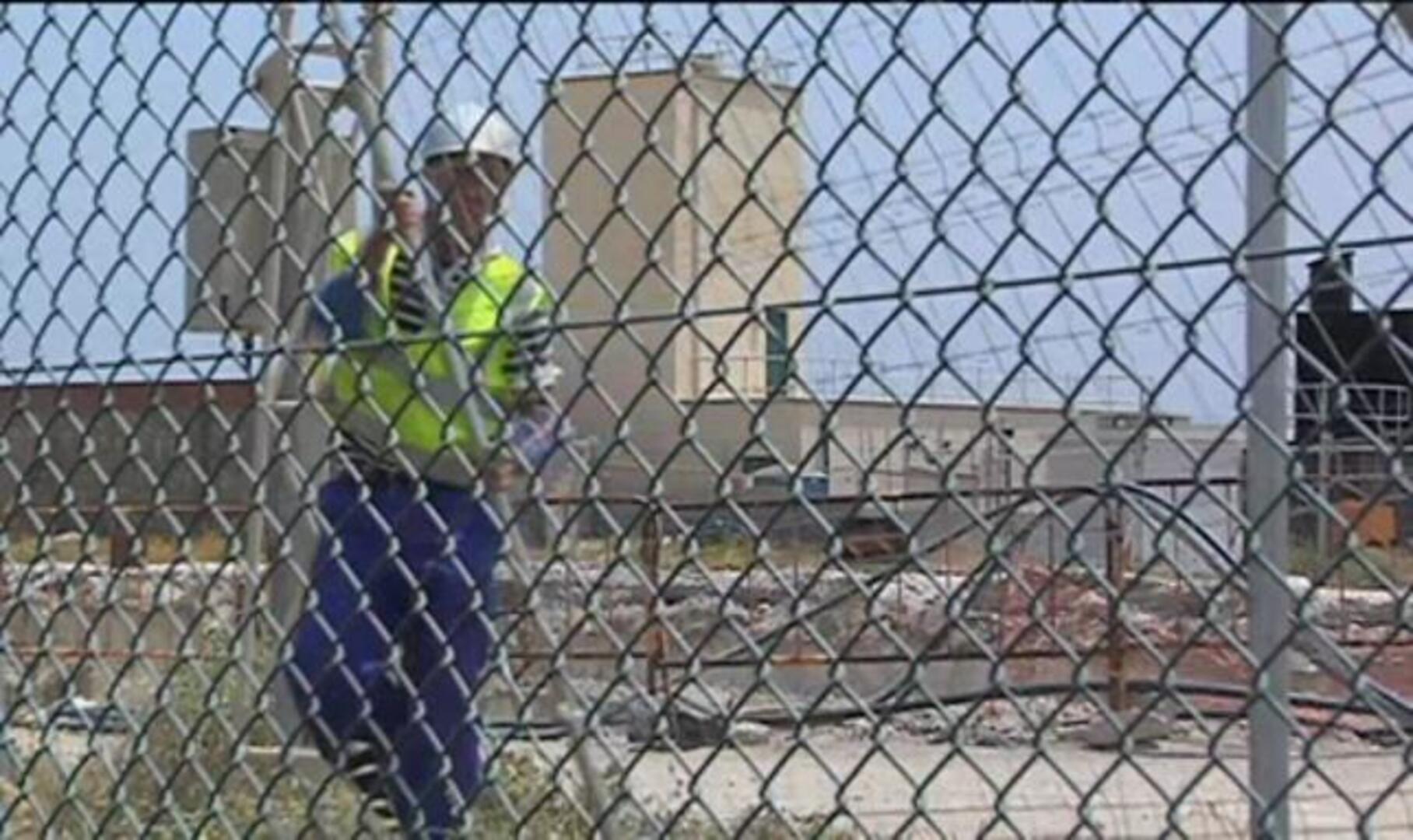 Gibraltar refuerza la frontera con una segunda verja