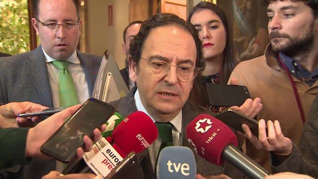 Luis Aznar: &quot;El germen de Podemos ha sido la Fundación Ceps&quot;