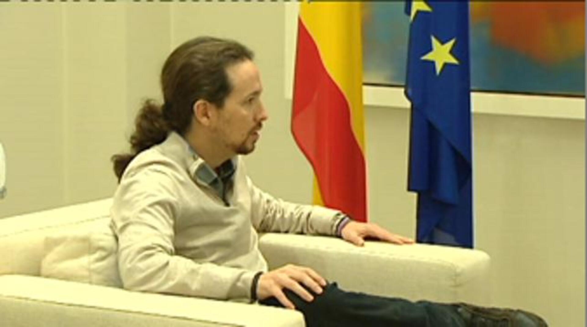 Rajoy transmite a Iglesias y Rivera que el mandato del 20-D es que gobierne él