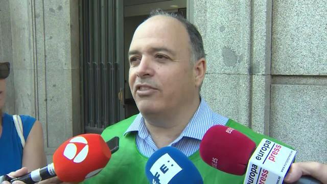 Funcionarios de prisiones levanta el encierro para negociar con Gobierno