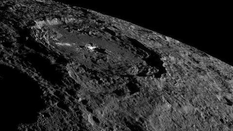 Un astronauta vería a Ceres de esta forma