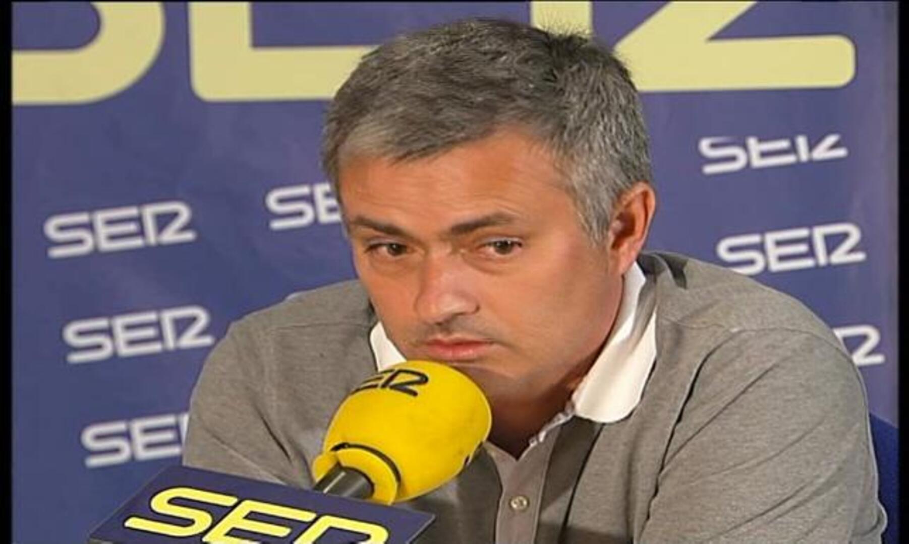 Mourinho: «El Kun es un jugador fantástico»