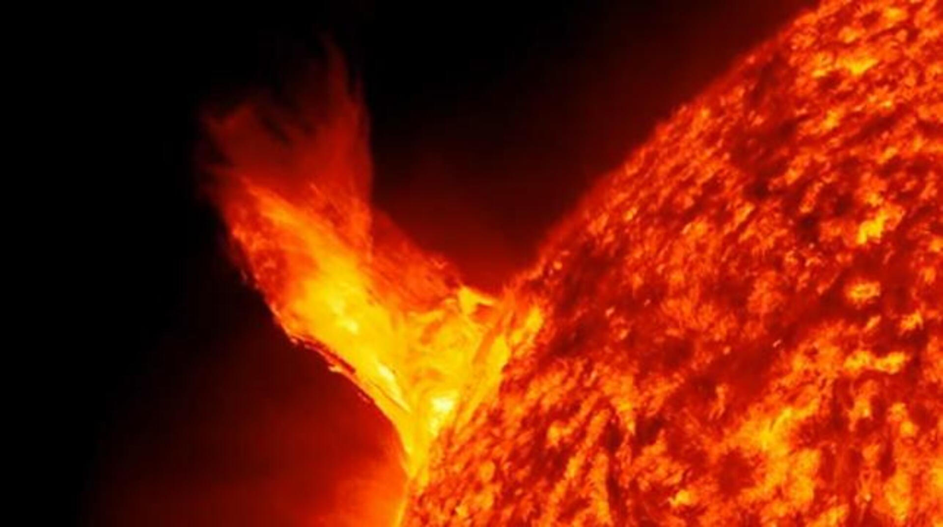 El Sol envía una gran explosión de materiales en agosto del 2012. Días después pudieron contemplarse impresionantes auroras boreales