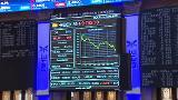 El Ibex 35 vuelve a teñirse de rojo y cae un 2,21% empujado por Wall Street