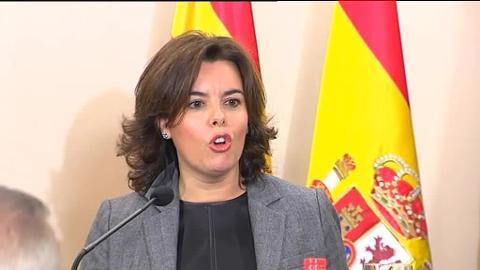 La vicepresidenta del Gobierno, Soraya Saénz de Santamaría, y el presidente de Ciudadanos, Albert Rivera