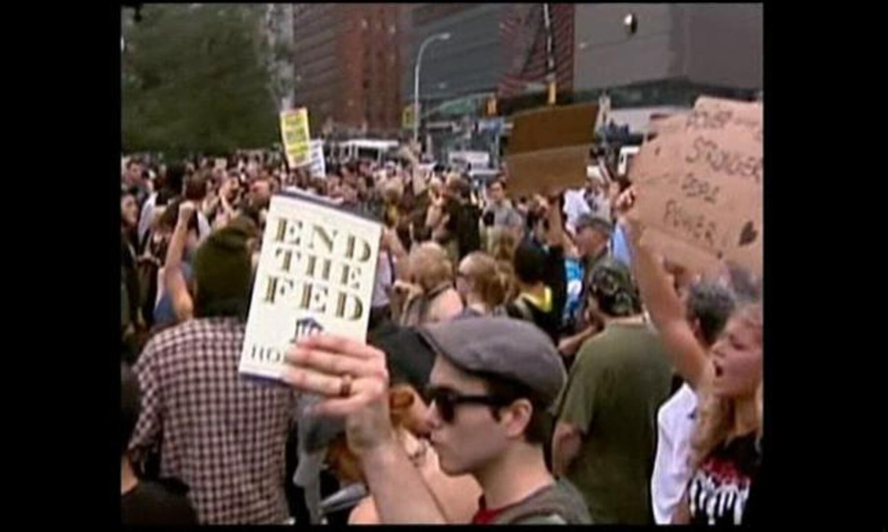 La policía de Nueva York detiene a 80 personas en las protestas de Wall Street