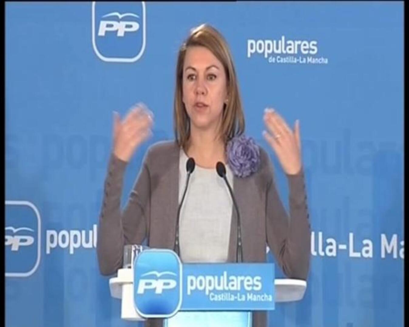 Cospedal: «El fracaso universitario nos cuesta 3.000 millones de euros»