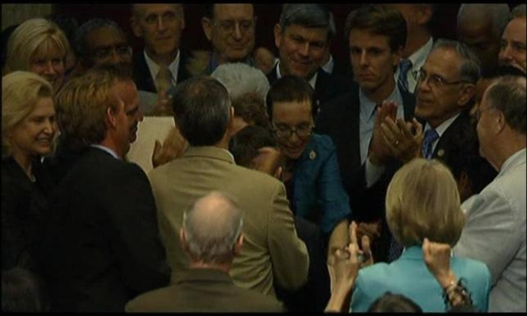 La Cámara de Representantes aprueba la subida del techo de deuda de EE.UU.