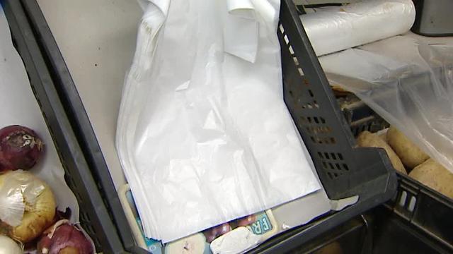 El fin de las bolsas de plástico gratis