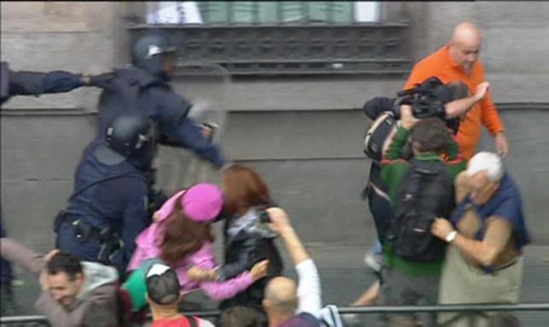 Convocantes del asedio al Congreso se inspiran en una ponencia de Otegi