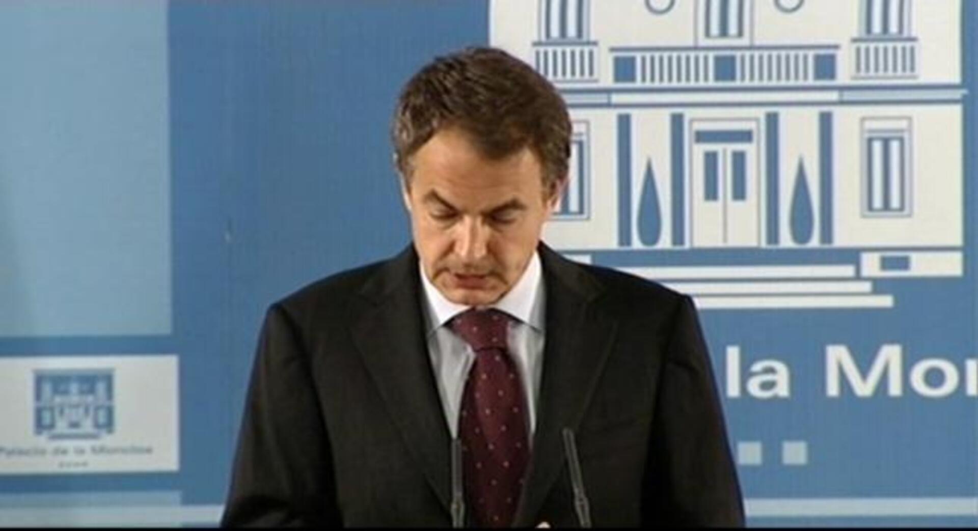 Zapatero insiste en que se necesitan varios años más de reformas para volver a crecer