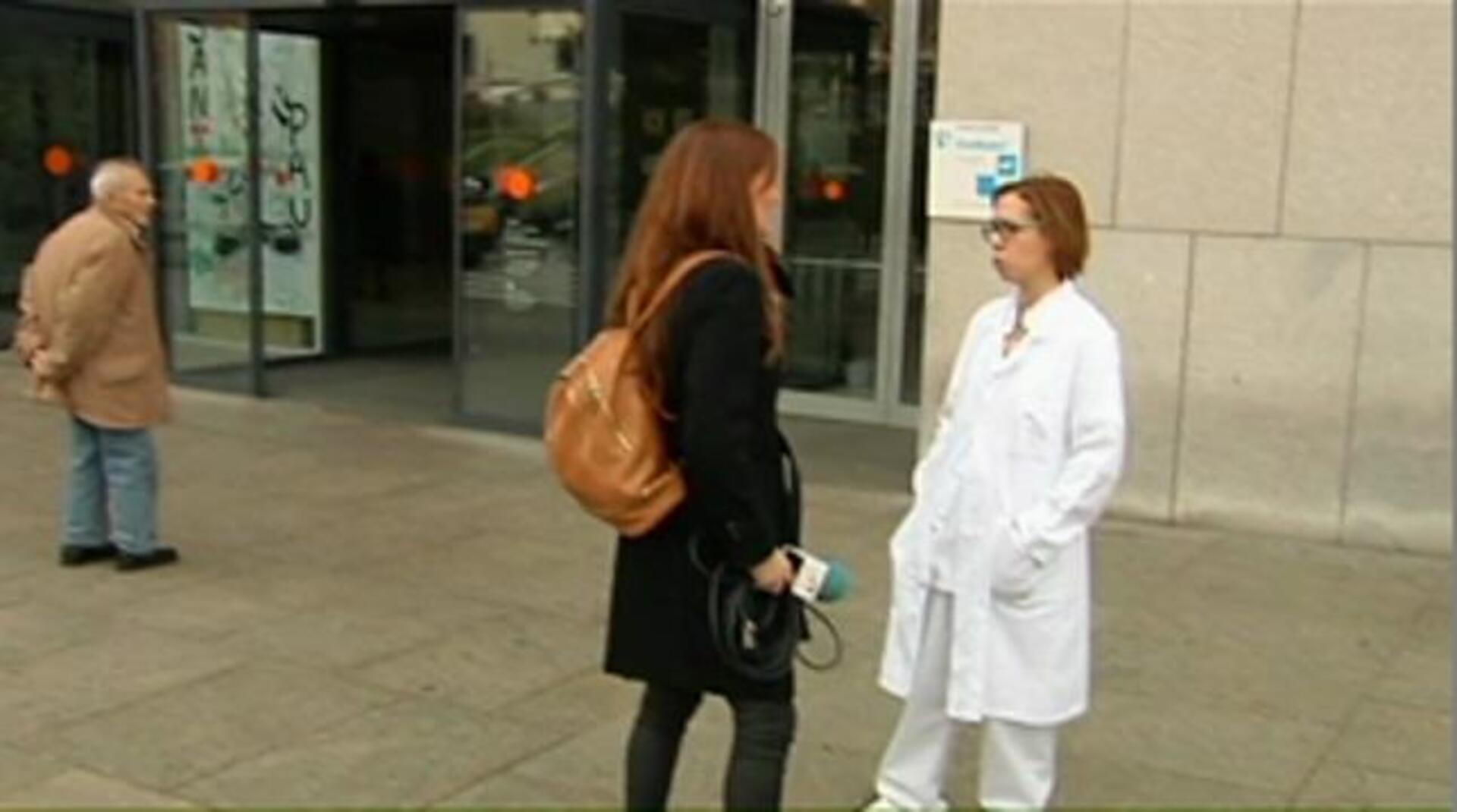 Adrián con su mujer y su hija