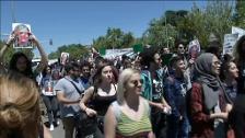 Cientos de estudiantes protestan en Madrid contra la vuelta de Cifuentes a la universidad