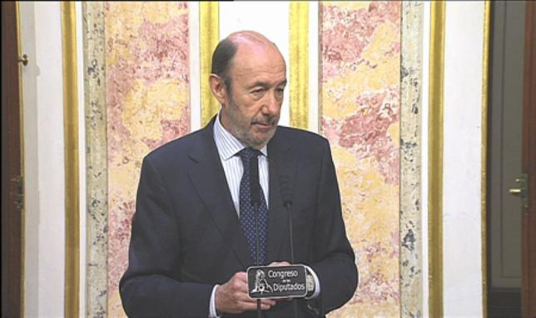 PSOE y UPyD vetan a Amaiur en el recurso de la oposición contra el decreto de las pensiones