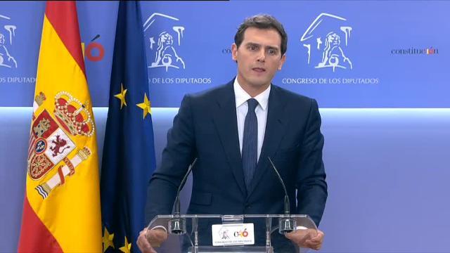 Rivera reitera su &#039;no&#039; a Sánchez y le pide que forme gobierno cuanto antes