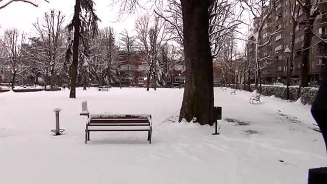La nieve deja preciosas estampas en León