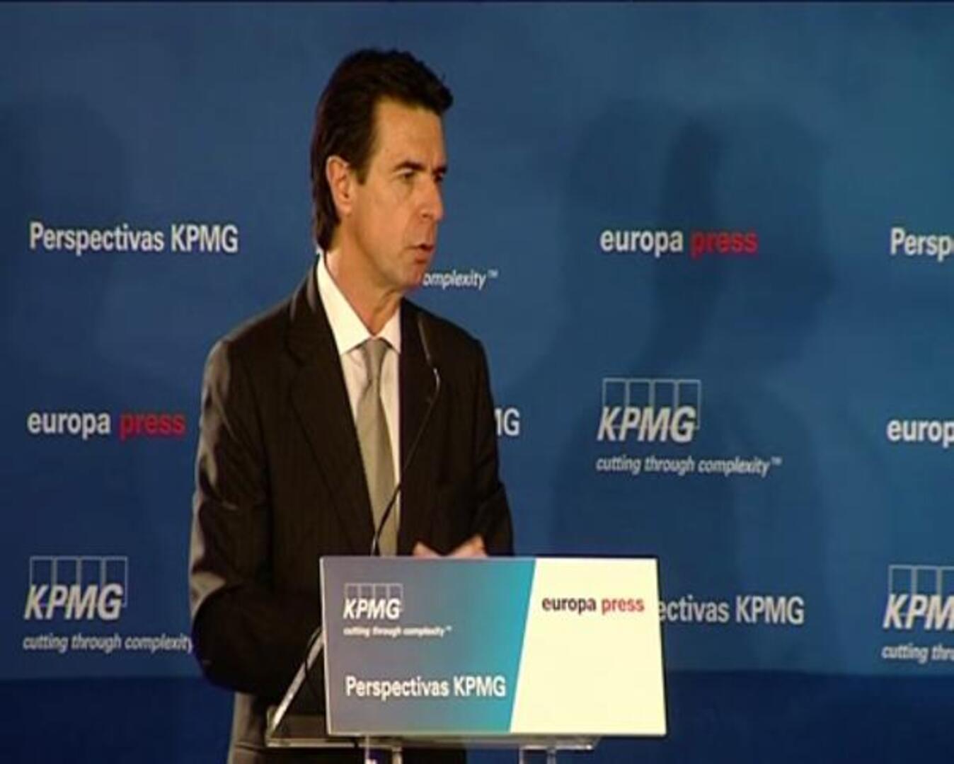 Soria: El Gobierno «no se ha planteado una subida del IVA en 2013»