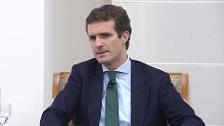 Casado asegura que Sánchez «ha roto relaciones» con la Constitución española