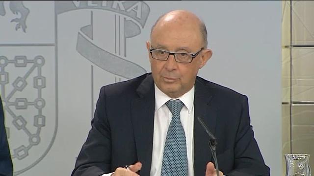 Montoro confirma la bajada del IVA a las entradas de cine
