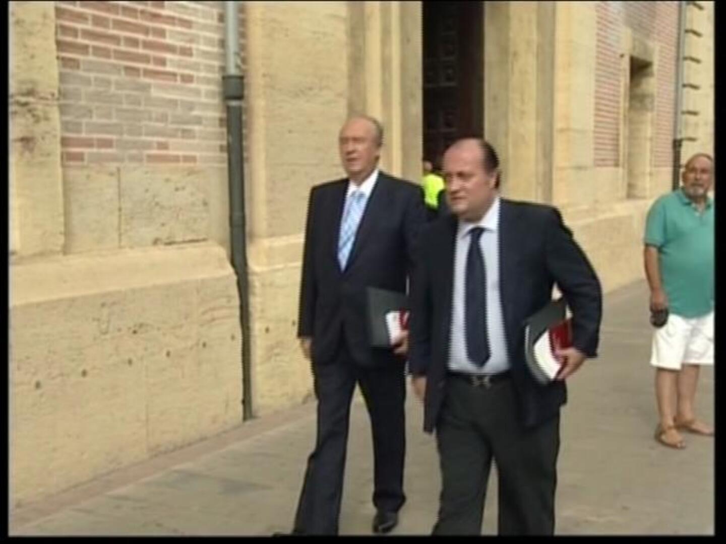 Flors abre juicio oral contra Camps y otros tres imputados por cohecho pasivo impropio