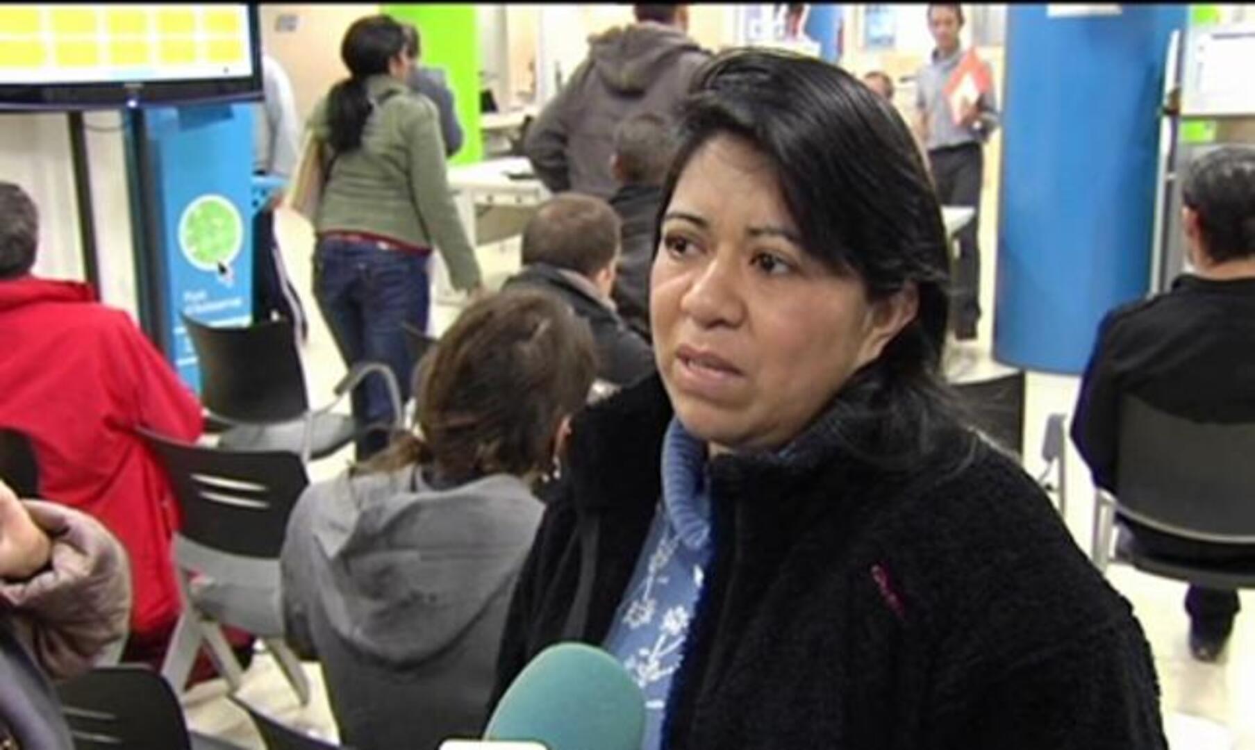 Diciembre de 2011 cierra con 4.422.359 personas desempleadas en España