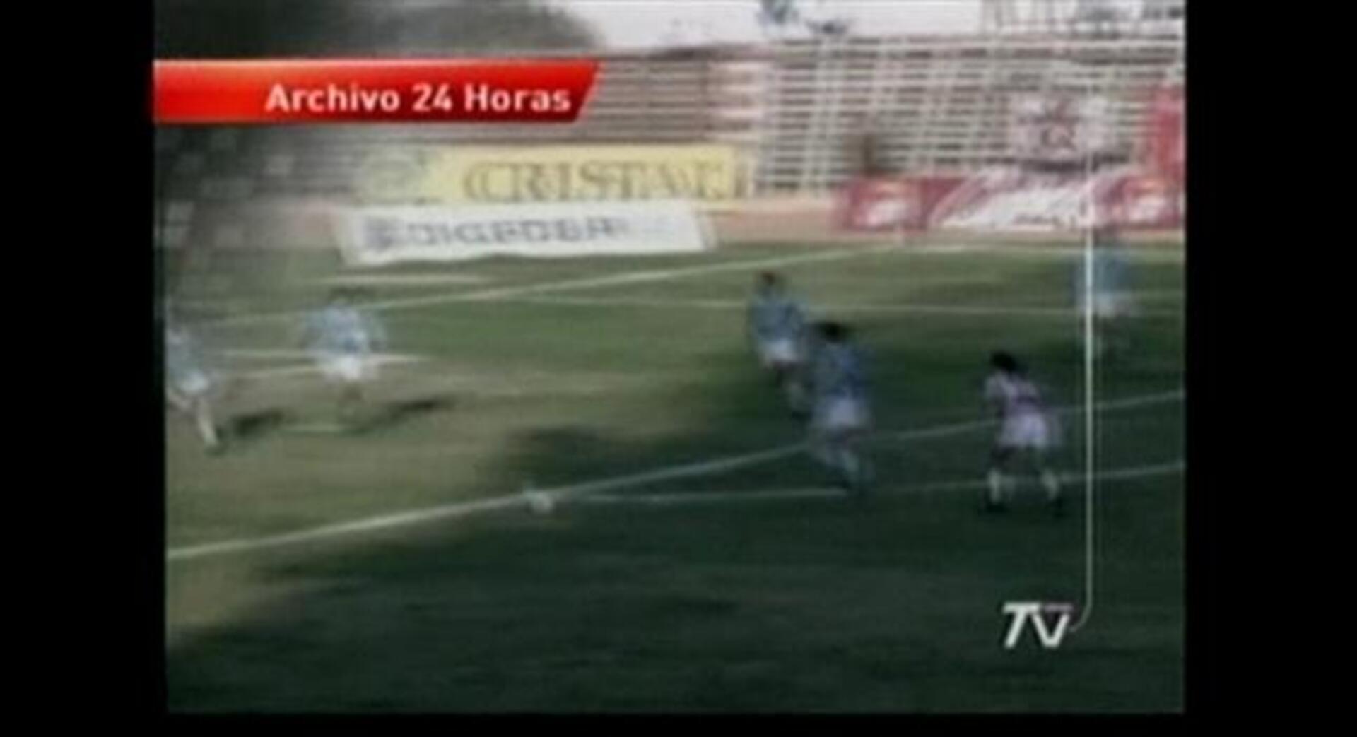 Una estrella del fútbol en la mina