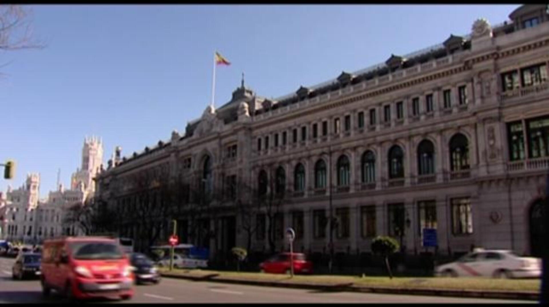 El Tesoro coloca 4.500 millones en letras y logra reducir casi un punto los tipos de interés