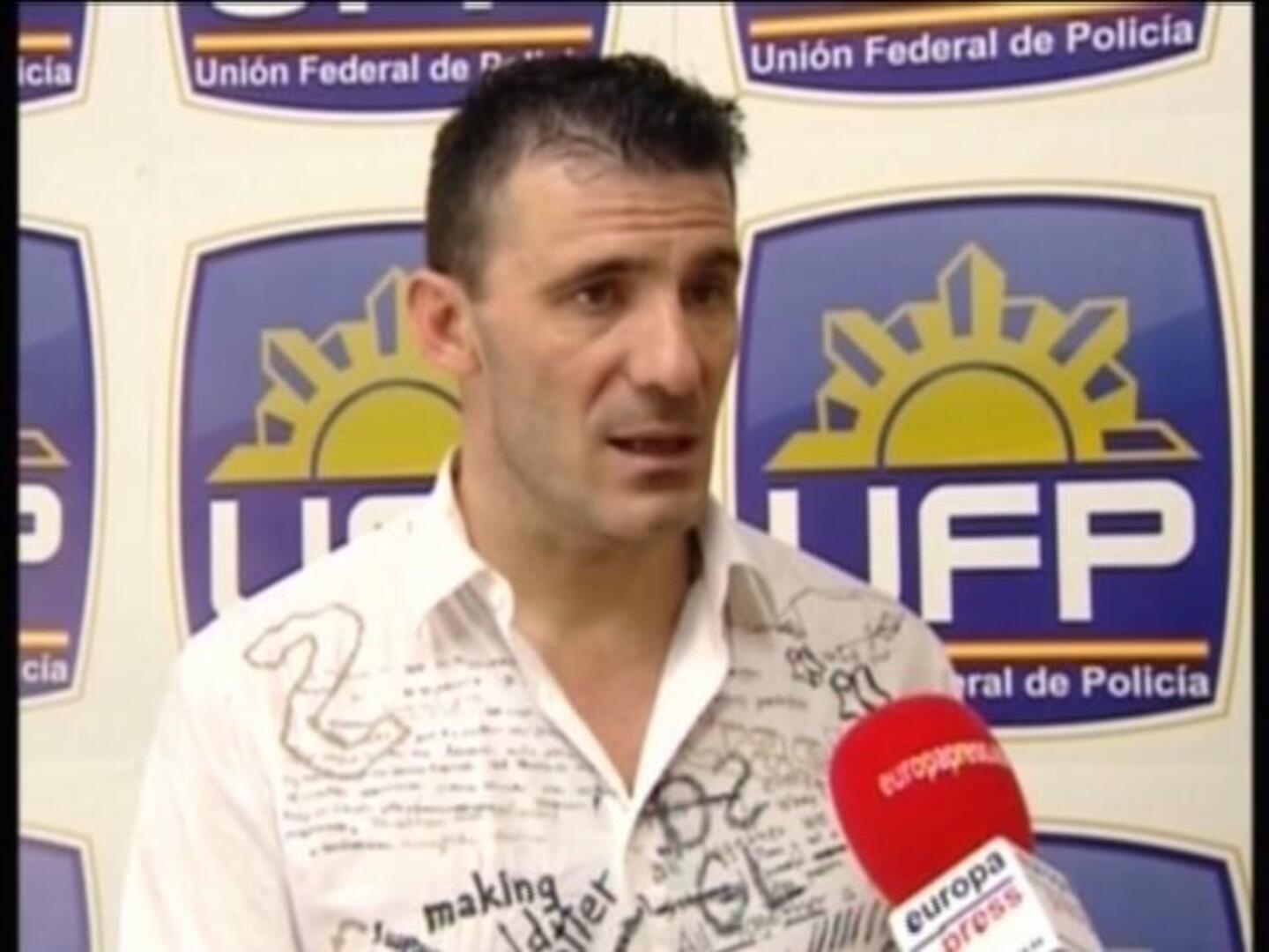 Los sindicatos de Policía dicen «no a ETA»