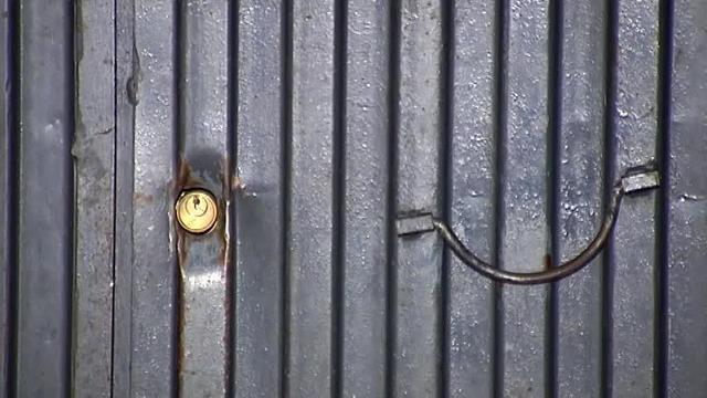 Hallan los cadáveres de dos hombres en un garaje en la localidad de Priego de Córdoba