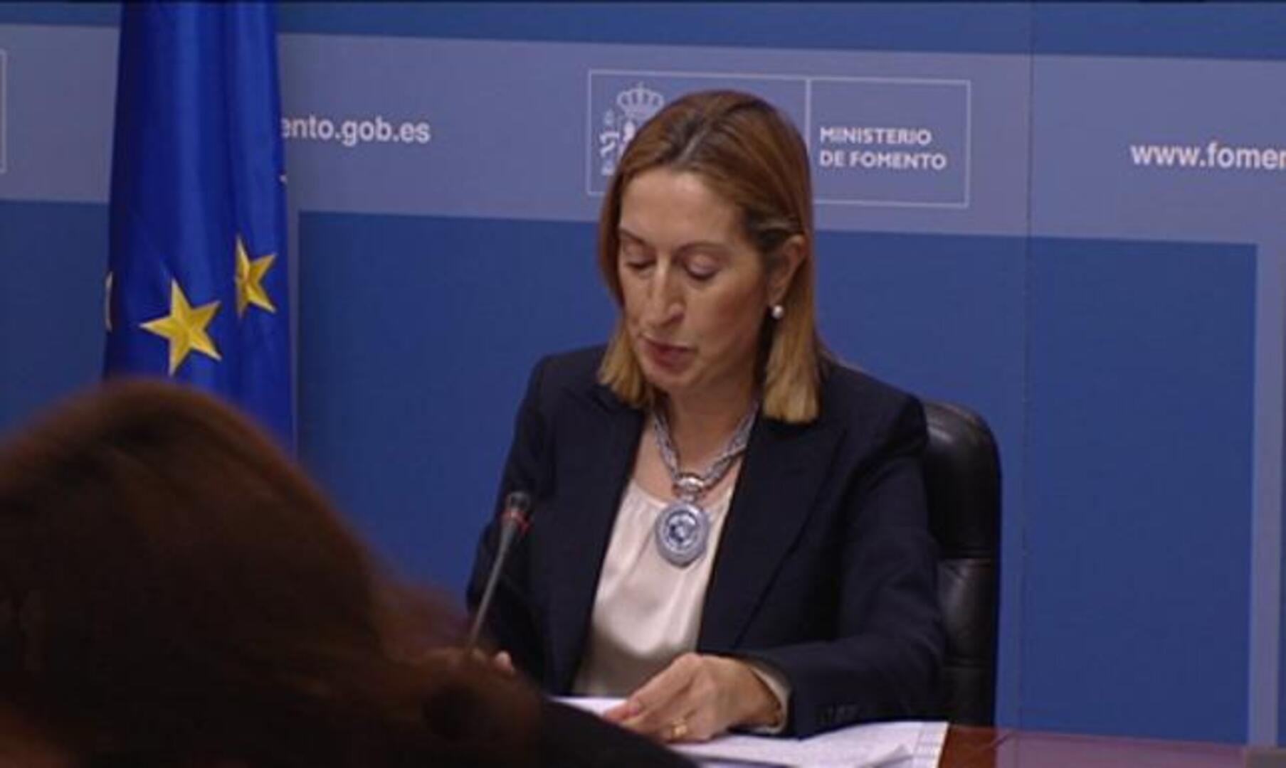 El Gobierno paraliza la privatización de los aeropuertos de Barajas y El Prat