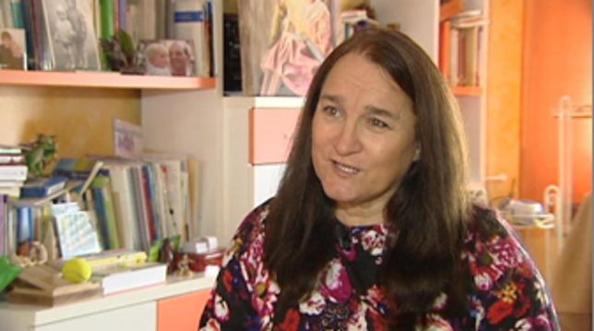 Entrada principal del colegio Valdeluz, esta mañana