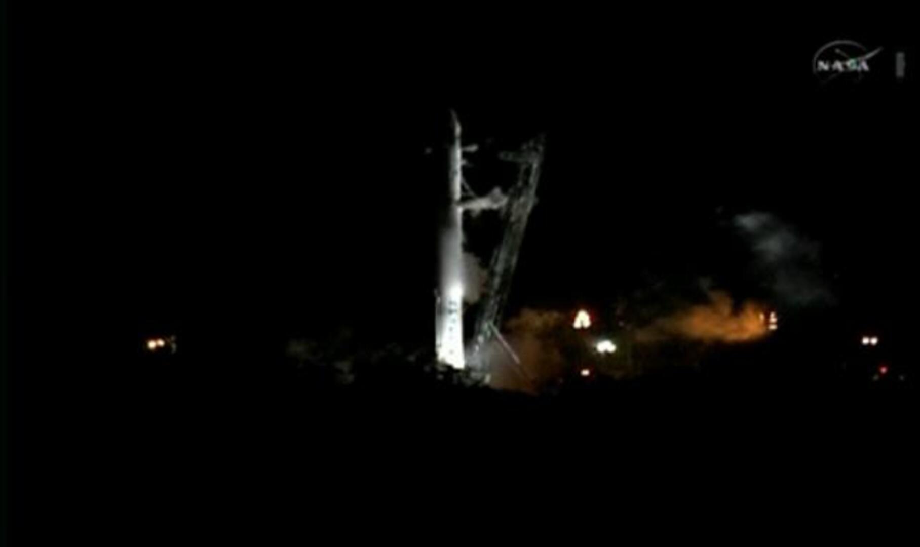 El viaje al espacio de la cápsula «Dragon» tendrá que esperar