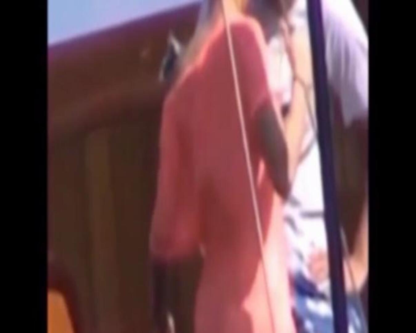 Piqué acalla los rumores de infidelidad y aparece en una cena feliz con Shakira