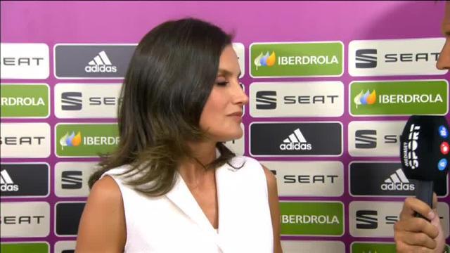 La reina Doña Letizia: &quot;Es importante que las instituciones y la sociedad apoyen el deporte femenino en España&quot;
