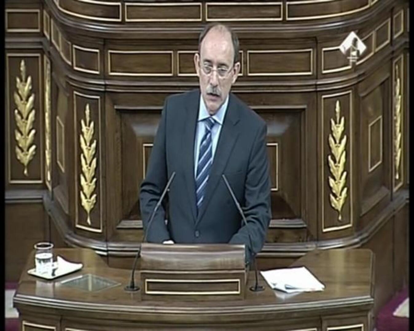 Wert pide con «pesar» un esfuerzo a los profesores por los ajustes