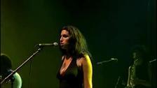 Siete años sin Amy Winehouse, la voz maldita del soul