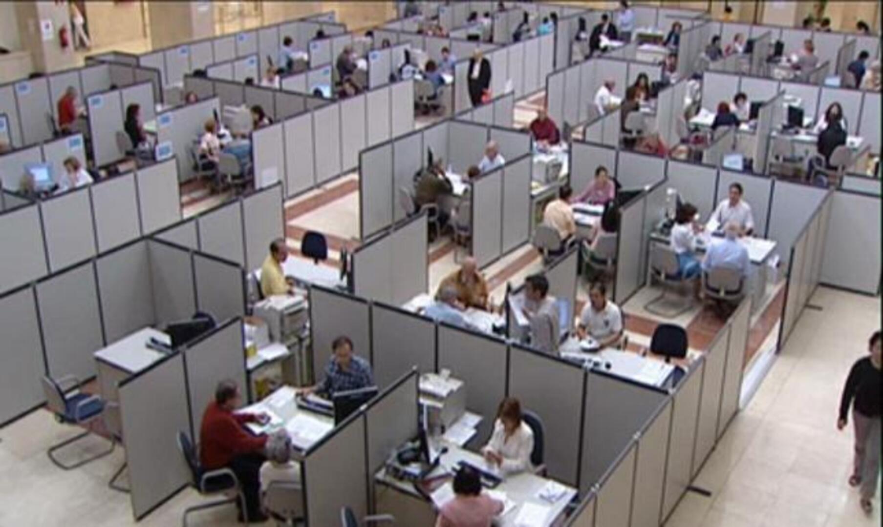 Bruselas prevé que la economía española se contraiga un 1% en 2012